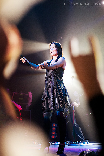  Tarja Turunen #10, 28.04.2011, -, CLUB 