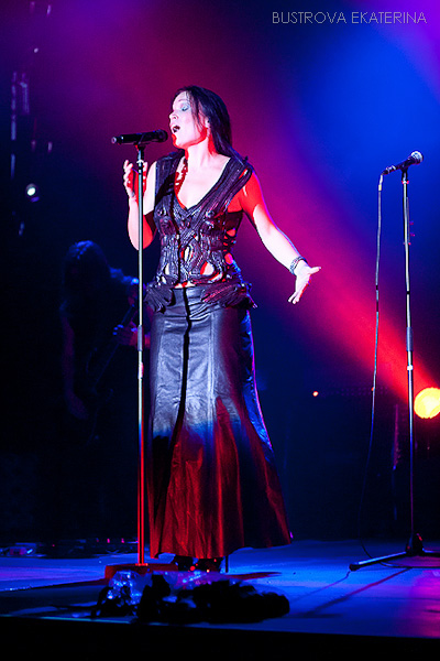  Tarja Turunen #17, 28.04.2011, -, CLUB 