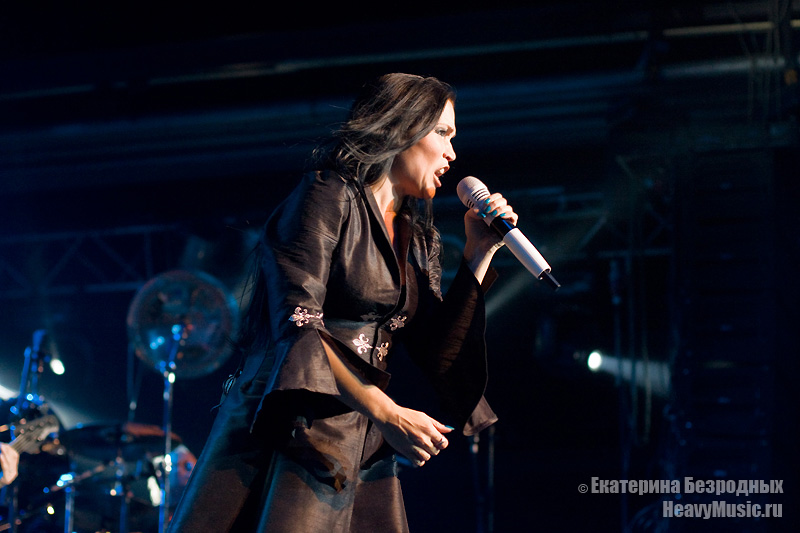  Tarja Turunen #18, 06.03.2012, , Milk 