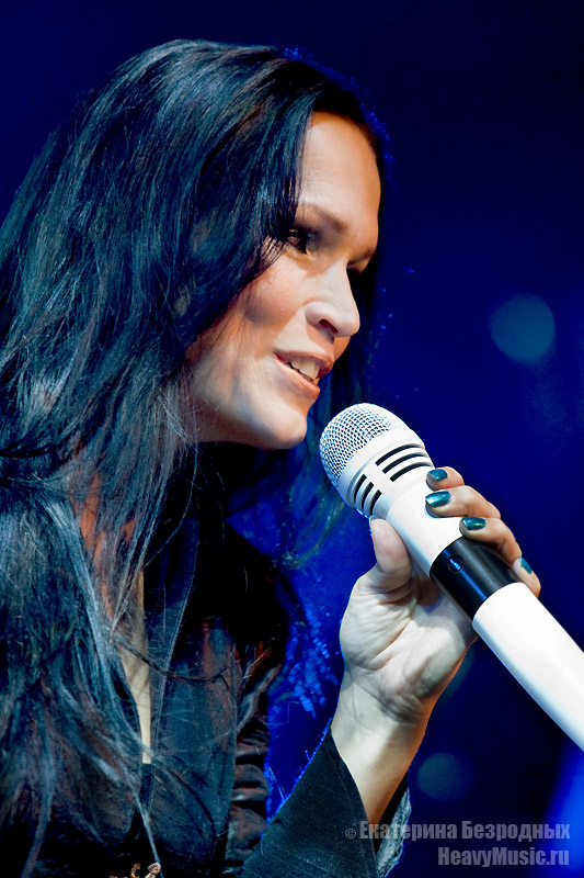  Tarja Turunen #19, 06.03.2012, , Milk 