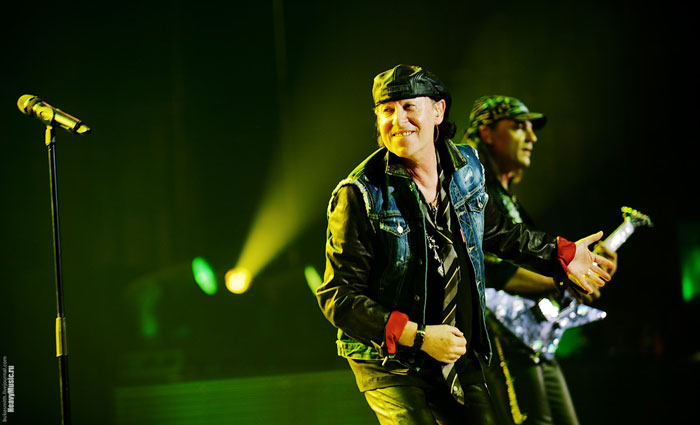 Фотография Scorpions #18, 27.04.2012, Москва, Крокус Сити Холл 