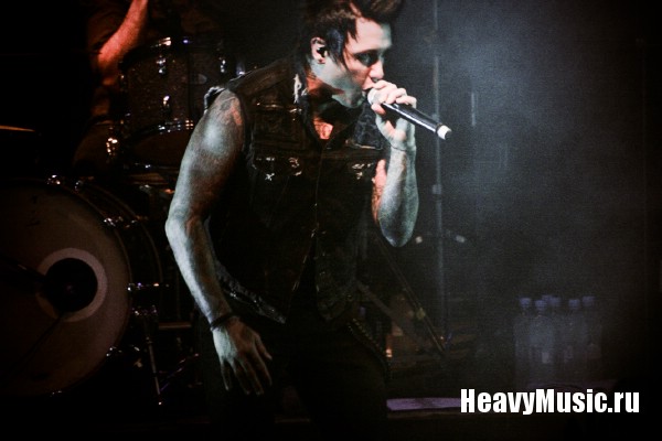  Papa Roach #3, 22.06.2011, -,  