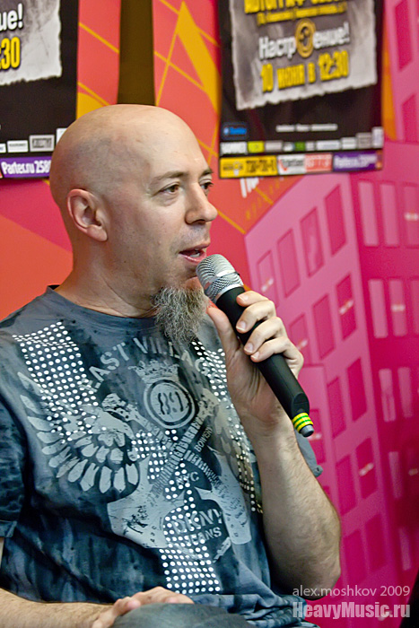 Фотография Dream Theater #14, 10.06.2009, Москва, Пресс-конференция 