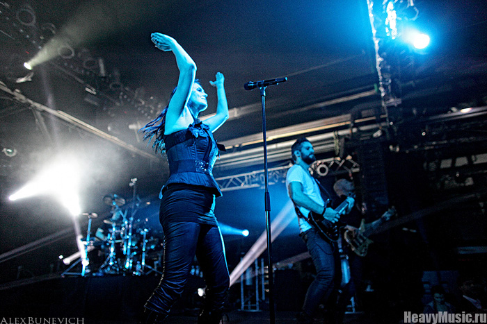  Within Temptation #18, 14.12.2011, , Milk 