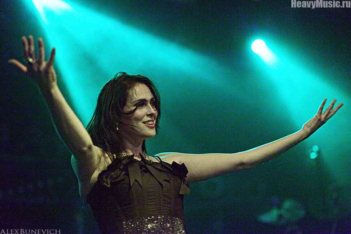  Within Temptation #19, 14.12.2011, , Milk 