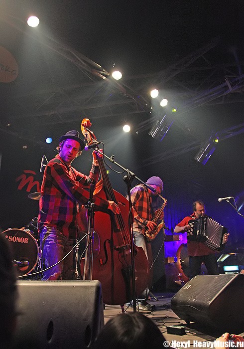 Фотография Billy's Band #7, 20.11.2009, Москва, Точка 