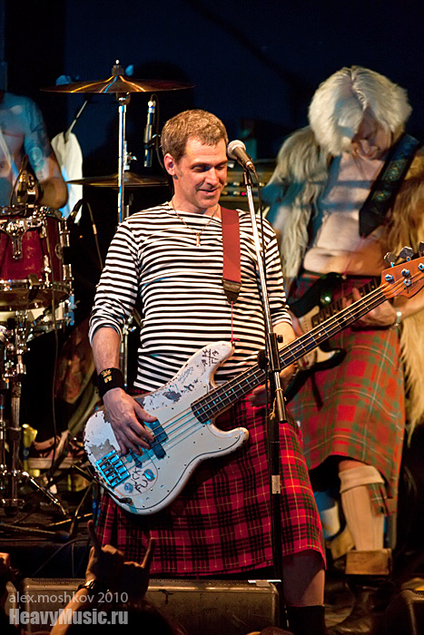  The Real Mckenzies #14, 07.02.2010, ,  