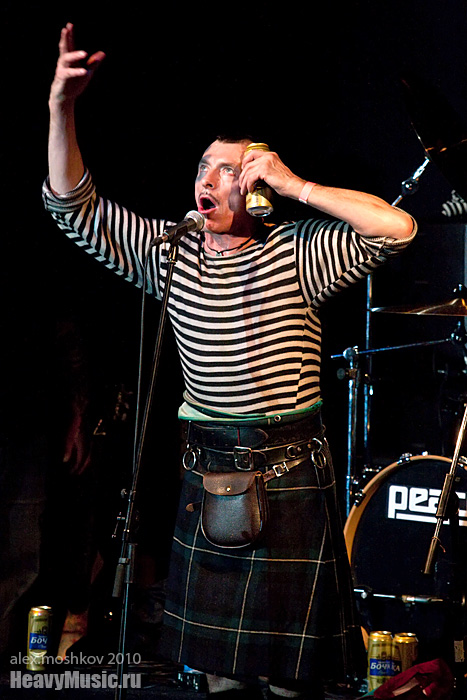  The Real Mckenzies #3, 07.02.2010, ,  