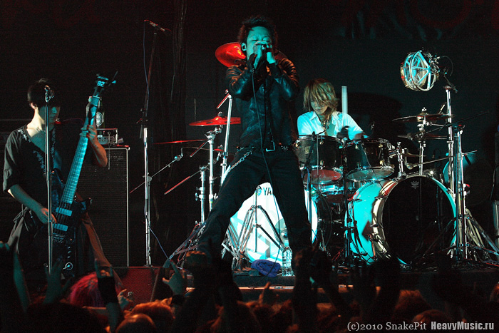  Dir En Grey #13, 05.08.2010, ,  