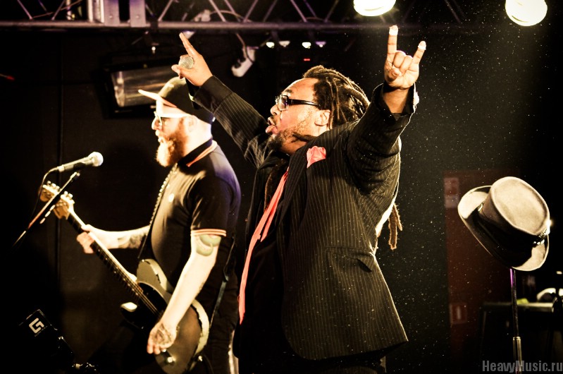  Skindred #5, 17.11.2011, -,   