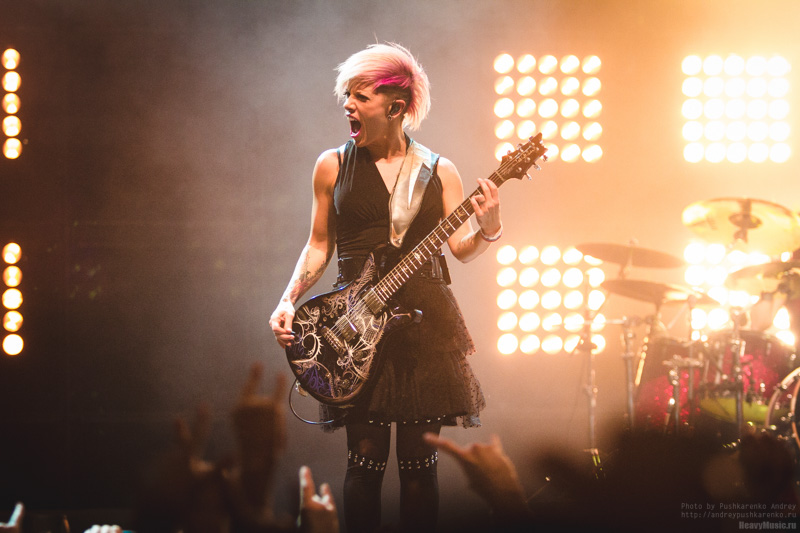  Skillet #10, 04.11.2014, , Stadium Live 