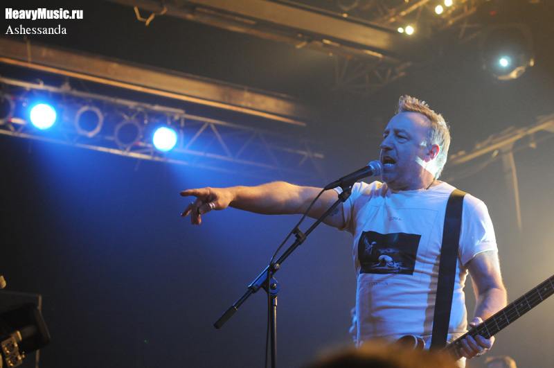  Peter Hook & the Light #5, 02.03.2012, , Milk 