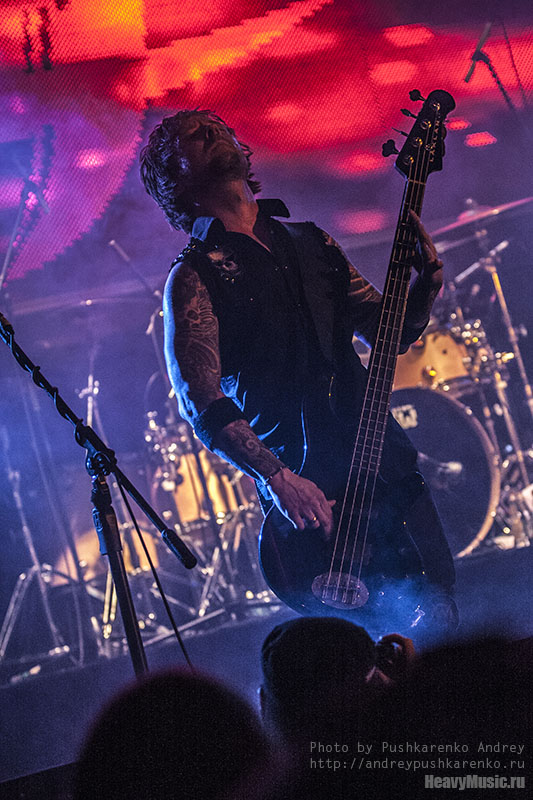  Drowning Pool #4, 30.04.2013, ,  Hall 