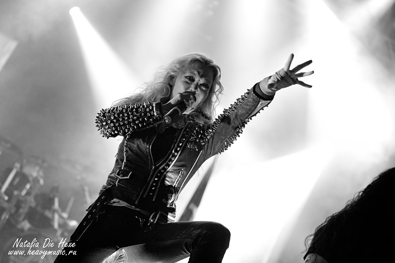  Arch Enemy #3, 10.12.2011, Germany, Geiselwind, Eventhalle 