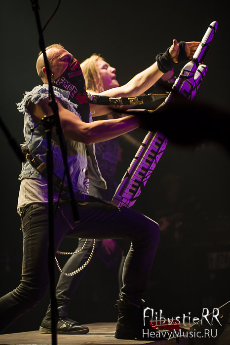  Dragonforce #10, 08.12.2012, ,  Hall 